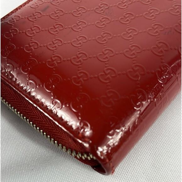 Gucci Red Micro GG Patent Leather Wallet - Picture 9 of 11